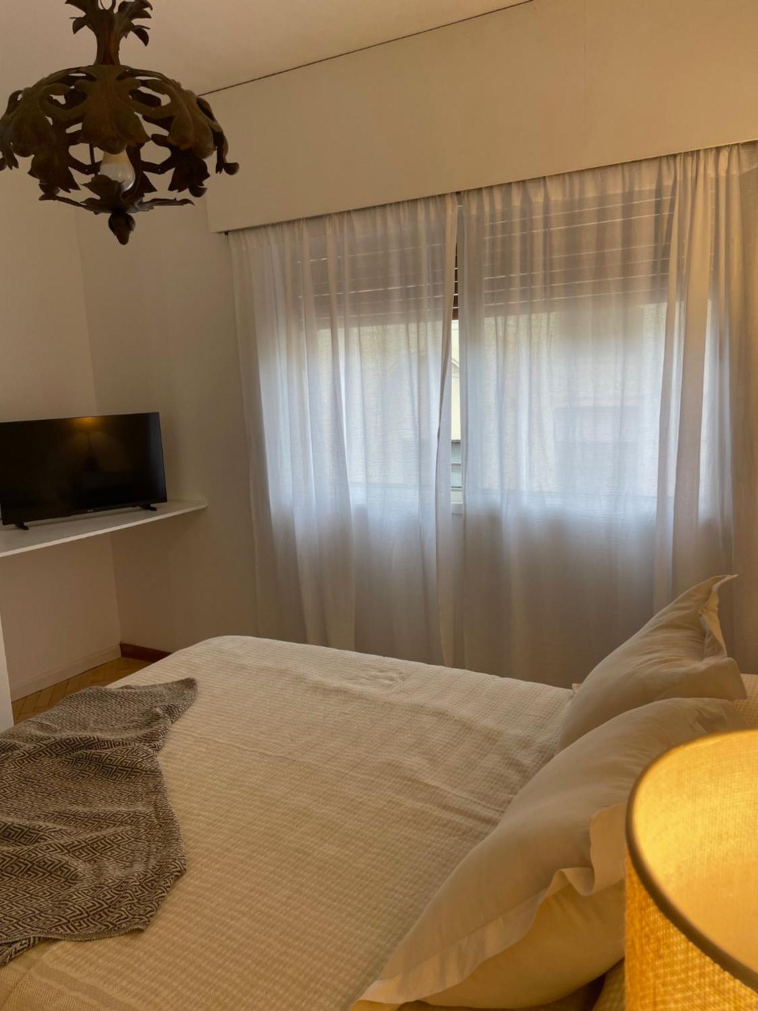 Dos Ambientes Deluxe Centro
