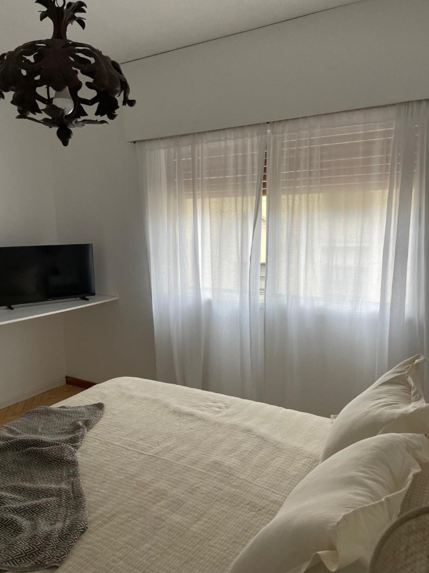 Dos Ambientes Deluxe Centro Apartment